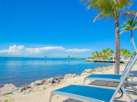 Marathon Beach Club — Kristen Brenner