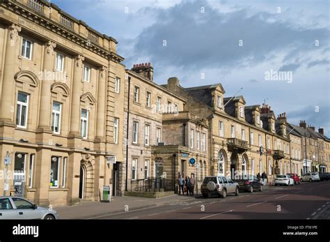 Bondgate Within Alnwick Town Centre Northumberland England Uk Stock