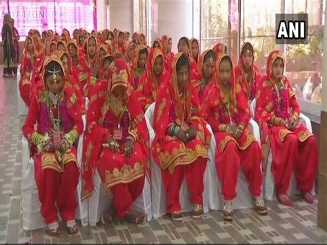Gujarat Muslim Couples Tie Knot In Mass Wedding