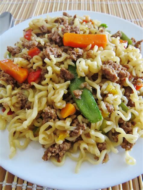 These meals will make your weeknights way simpler. Hamburger ramen noodle skillet supper | Recipe | Pasta ...