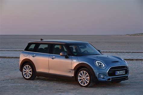 Mini Clubman All4 Gets A New Photoshoot