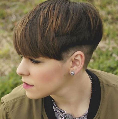 10 Trendy Bowl Cuts And Styles Very Short Hairstyle Ideas 2021