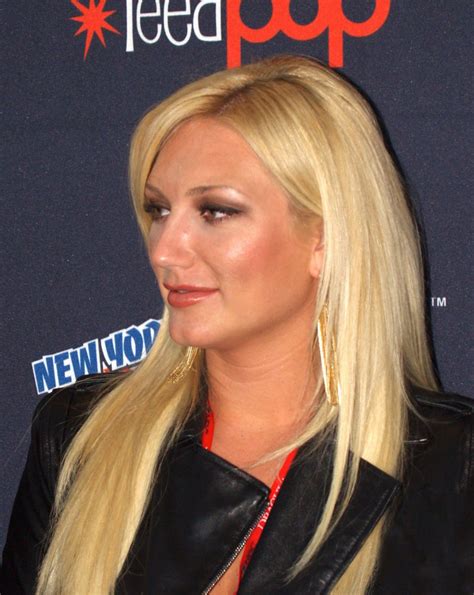 Brooke Hogan Poses Nude In Cage To Show The Plight Of Animals Reality