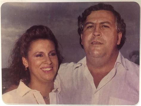 Fotos De Pablo Escobar Gaviria Y Su Familia