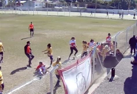 Batalla Campal En Liga Femenil De Argentina