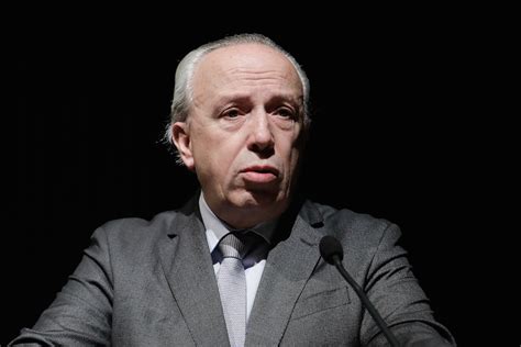 Em 2019, figurou na 35ª posição da lista de 50 maiores treinadores de futebol de todos os tempos , publicada pela revista francesa france football , [ 1. Santana Lopes critica Costa por se contentar "com pouco"