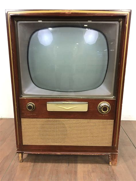Lot Vintage Atomic Age Rca Victor Television