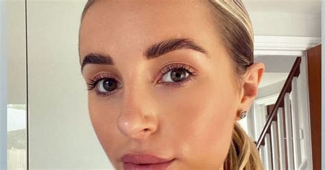 Love Islands Dani Dyer Confesses She Is So Obsessed With Cute Son Santiago Mirror Online