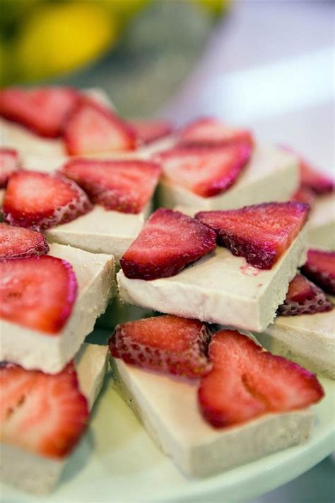 Frozen Strawberry Coconut Bars Recipe Recipes Food
