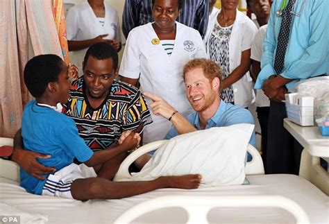 Prince Harry Meets Rihanna In Barbados Daily Mail Online