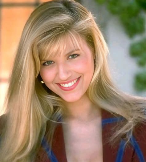 Lisa Matthews Actress Height Weight Age Videos Photos Biography