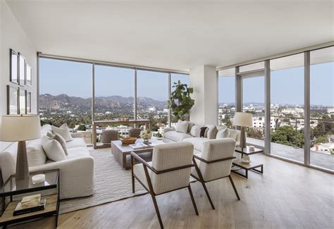 8500 Burton Luxury Apartments 8500 Burton Way Los Angeles Ca