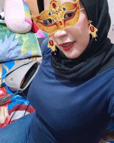 Ukhti Ratih On Twitter Bangun Tidur Qu Terus Selfie Pengen Pipis Takut Ke Kamar Mandi Bobo