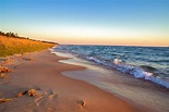 8 of the Best Northern Michigan Beaches to Explore - Freshwater ...