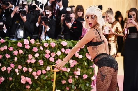 Lady Gaga Eyelashes At The Met Gala 2019 Popsugar Beauty Photo 18