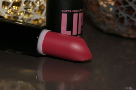 Soap And Glory Lipstick In Pom Pom Review The Sunday Girl