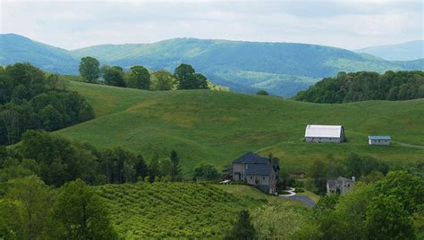 A Wine Lovers Guide To Blowing Rock Nc ⋆ Blowing Rock
