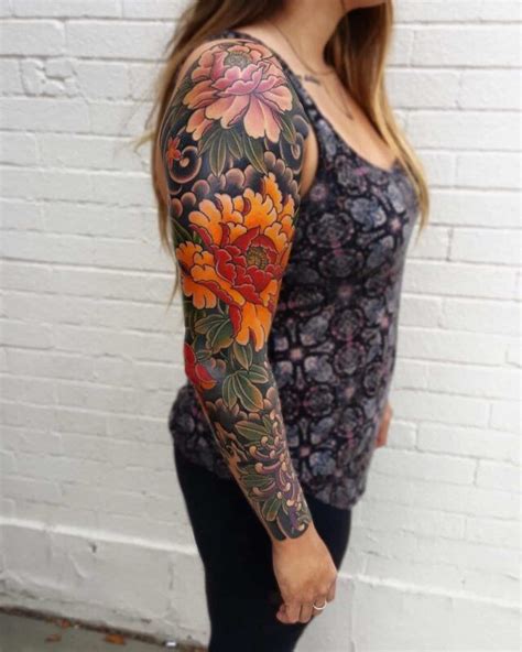25 Beautiful Flowers Sleeve Tattoos ⋆ Tattoozza