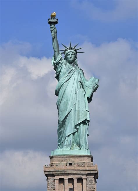 why is statue of liberty popular travel tickets
