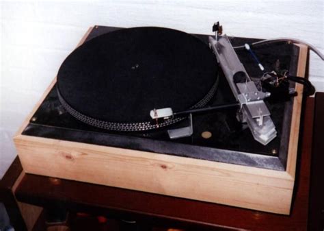 Hand Built Diy Turntable With Linear Tracking Tonearm Diy Turntable