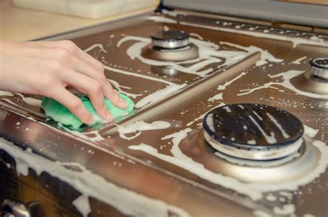 Trucos efectivos para limpiar tu cocina a profundidad déjala