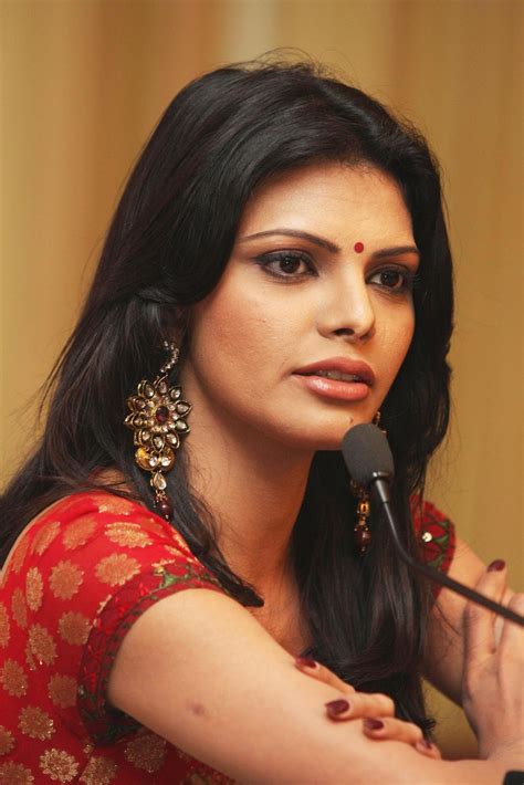 High Quality Bollywood Celebrity Pictures Sherlyn Chopra Becomes India