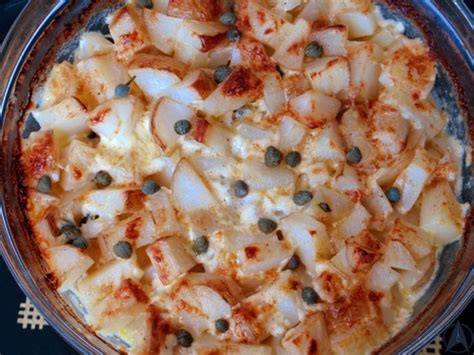 This recipe for potatoes o'brien is a tasty way to use leftover boiled or baked potatoes and is especially appealing on a cold winter night. Food Replicator, Miles O'Brien's potato casserole