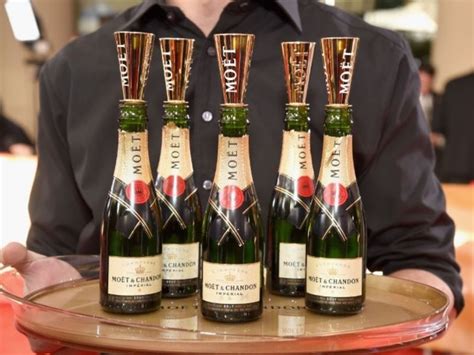 Moët And Chandon Champagne 6 Packs Are Here And Theyre Precious Self
