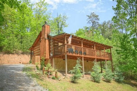 A Love Nest 1 Bedroom Cabin Rentals In Wears Valley Tn Gatlinburg