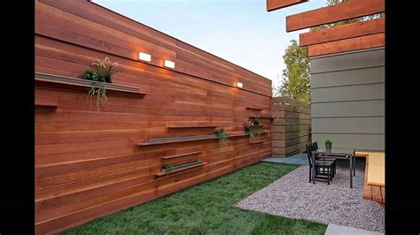 15 Eye Catching Backyard Fence Paint Ideas To Revamp Your Outdoor Space