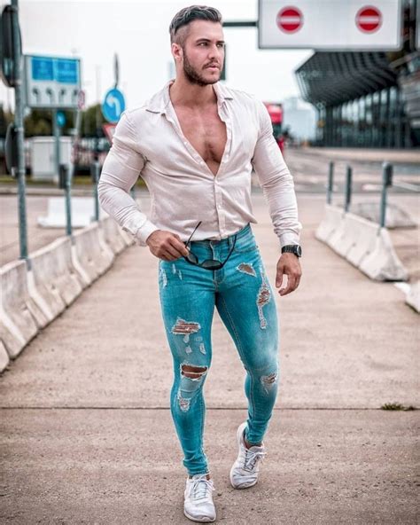 35 Skinny Jeans Idea For Men Casual Outfit You Can Wear Now 99outfit