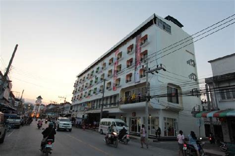 Safe and secure online booking and guaranteed lowest rates. Modern Thai Hotel (Betong, Thailand) - Hotel Reviews ...