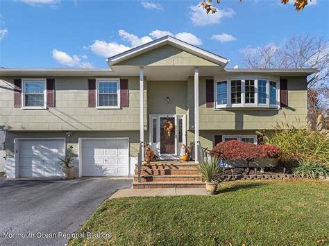 6 Lynn Drive Toms River Nj 08753 Zillow