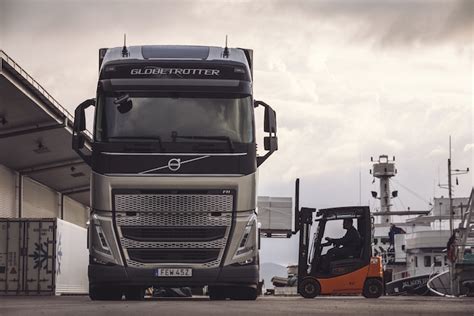 Volvo Trucks Renueva Su Gama Pesada De Camiones