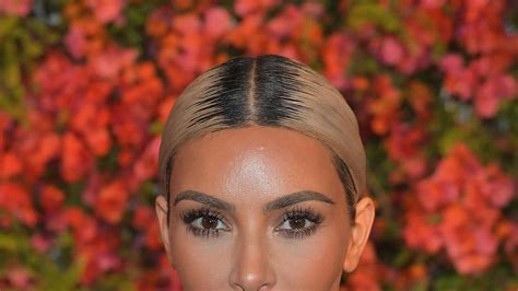 kim kardashian just revealed a sleek new icy blonde lob haircut allure