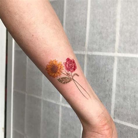 A sunflower bouquet has many symbolic meanings. Sunflower And Rose Bouquet Tattoo - HD Image Flower and Rose Xmjunci.Com