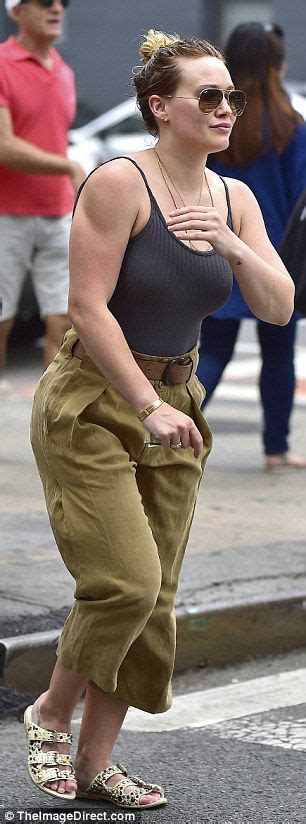 Hilary Duff Shows Off Her Buff Biceps In A Tank On Hot Nyc Day Hilary