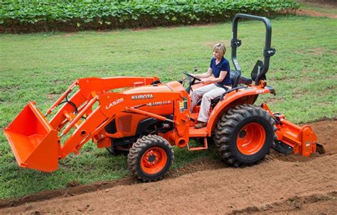 2015 Kubota L2501 Hst Review Tractor News Zero Turn Lawn Mowers