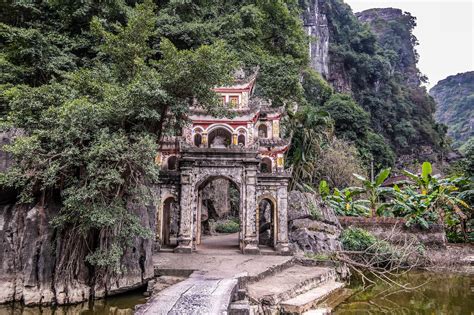 Bich Dong Pagoda A Hidden Gem In Ninh Binh Gadt Travel
