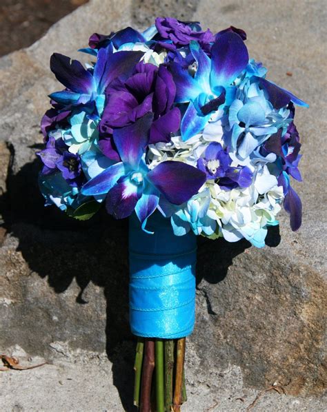 Gorgeous Wedding Bouquet Featuring White Hydrangea