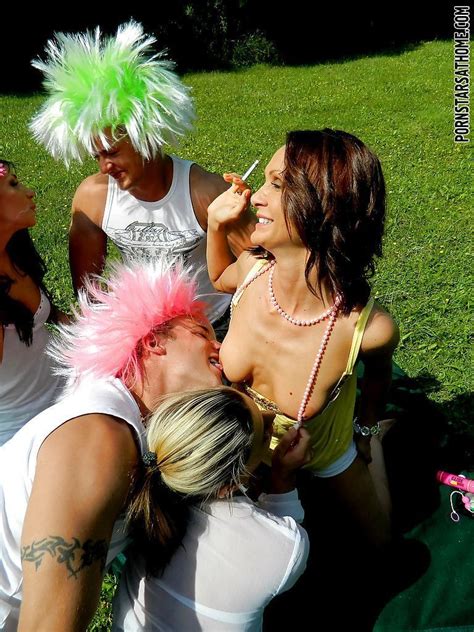 Kinky Pornstars Are Into Hardcore Sex Party With Friends Outdoor At Pussy Porn Pics