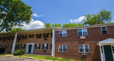 Americana Apartments 55 Reviews Morrisville Pa Apartments For Rent