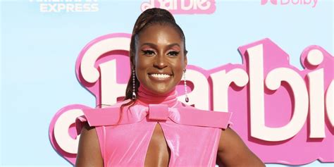 issa rae s barbie premiere makeup was an ode to the classic doll