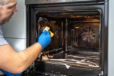 What Are The Health Hazards Of Dirty Ovens