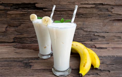Top 13 Banana Shake Benefits Stay Energetic With A Healthy Snack