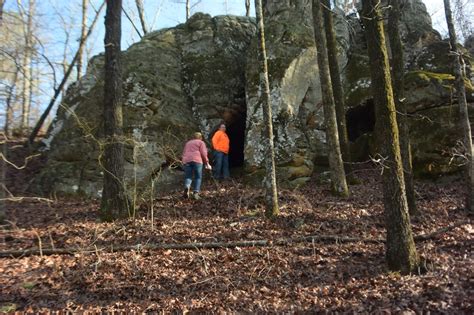 Ricks Hiking Blog Hideout Cave Arkansas Ozarks Near Bullfrog Valley