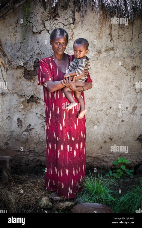 Mother And Baby In Ethiopia Stock Photo Alamy