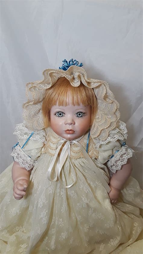 Porcelain Musical Wind Up Doll 20 Tall 1990 Etsy Italia