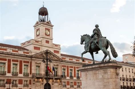 Puerta Del Sol Información útil Para Su Visita Turismo En Madrid