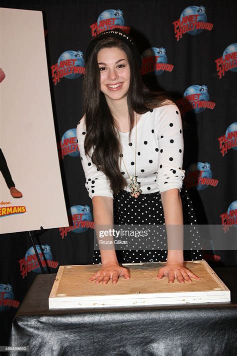 Kira Kosarin Promotes Nickelodeon S The Thundermans As She Visits 28080